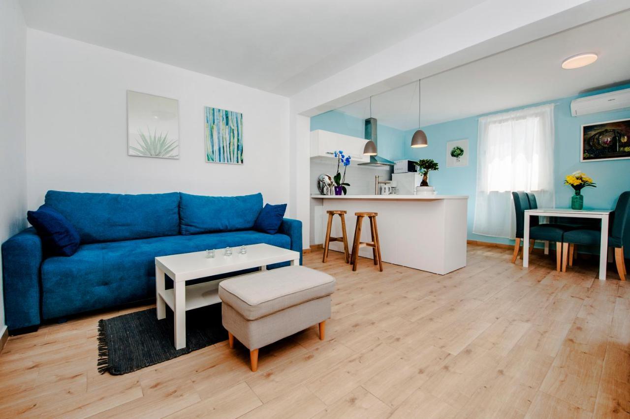 Little House - Just Few Steps From The City Center